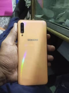 Samsung A 70 128 Gb pta approved