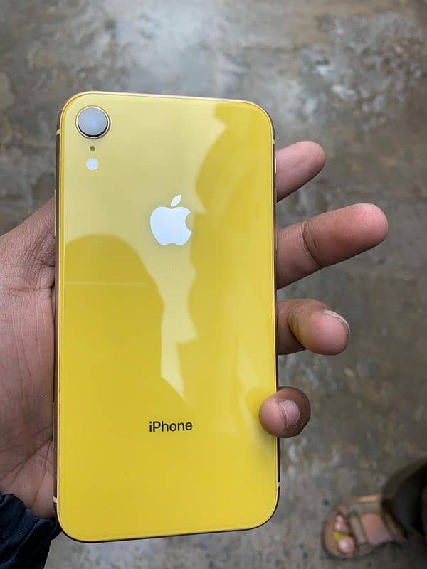 IPhone XR Factory Unlocked (True Tone Face ID ) OK WhatsApp03156269814 0