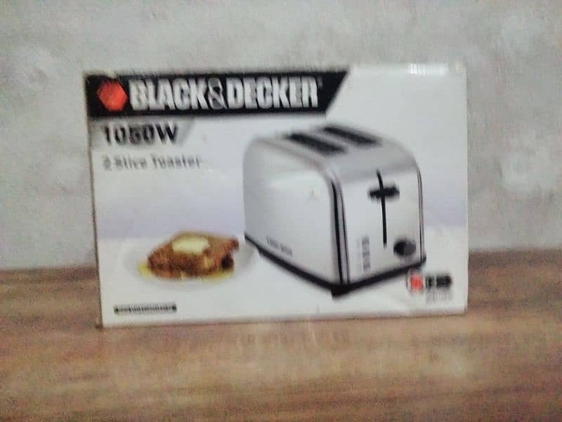 Black & decker 1050 W toaster. 1