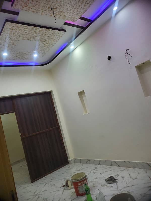 Vip beautiful 6 marla lower portion is available for rent in sabzazar lhr 3