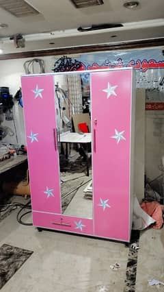 kids wardrobe / baby cupboard / Almari