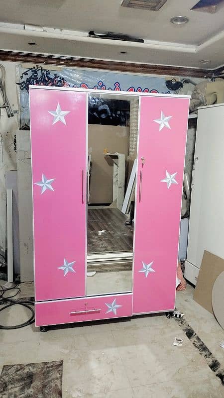 kids wardrobe / baby cupboard / Almari 3