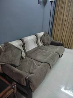 5 seater sofa set in 20k