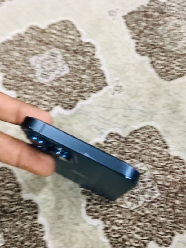 iphone 12pro max 256 gb pta approved  seild phone 2