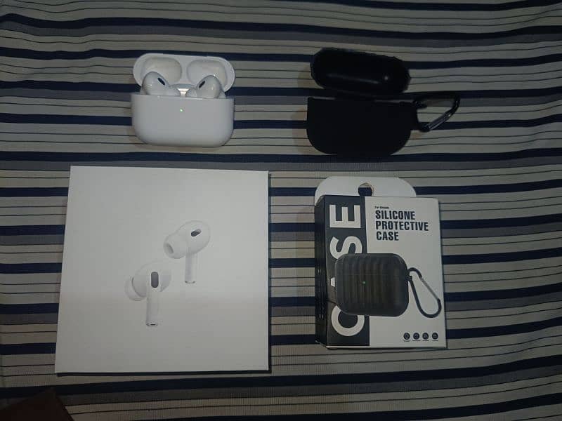 Airpods Pro 2 with all accessories 14