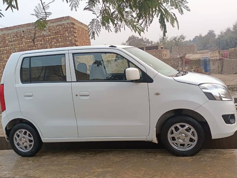 Suzuki Wagon R 2022 4