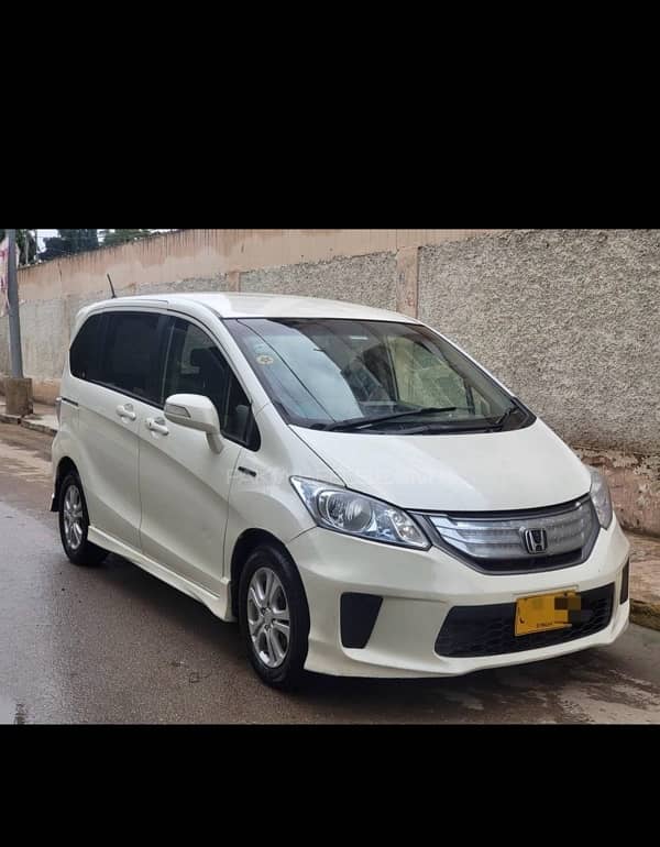 Honda Freed 2012 /17 full orignal 1