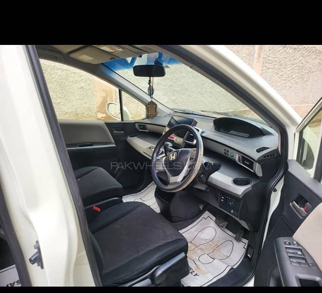 Honda Freed 2012 /17 full orignal 5