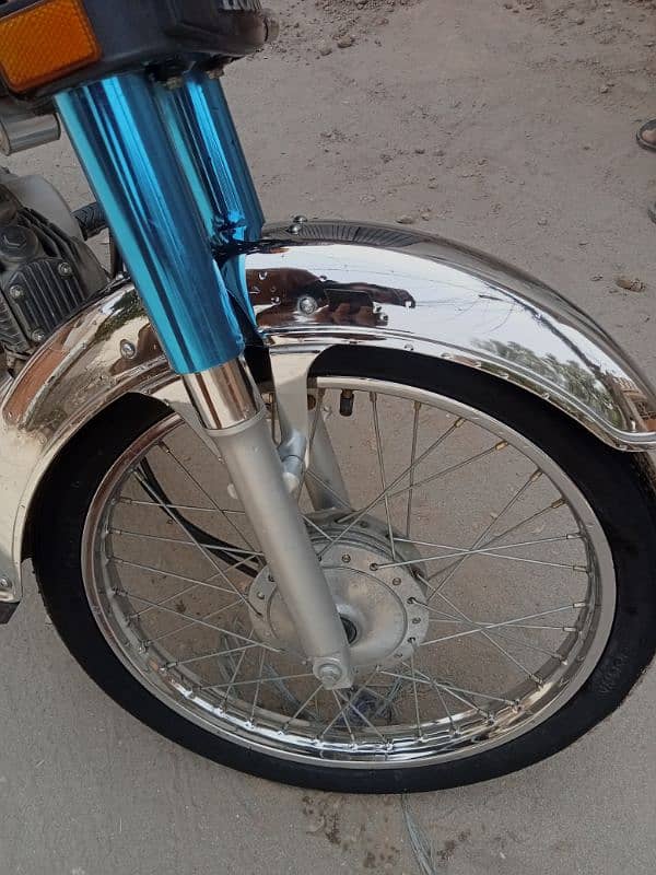 Honda CD 70 bike for sale 6