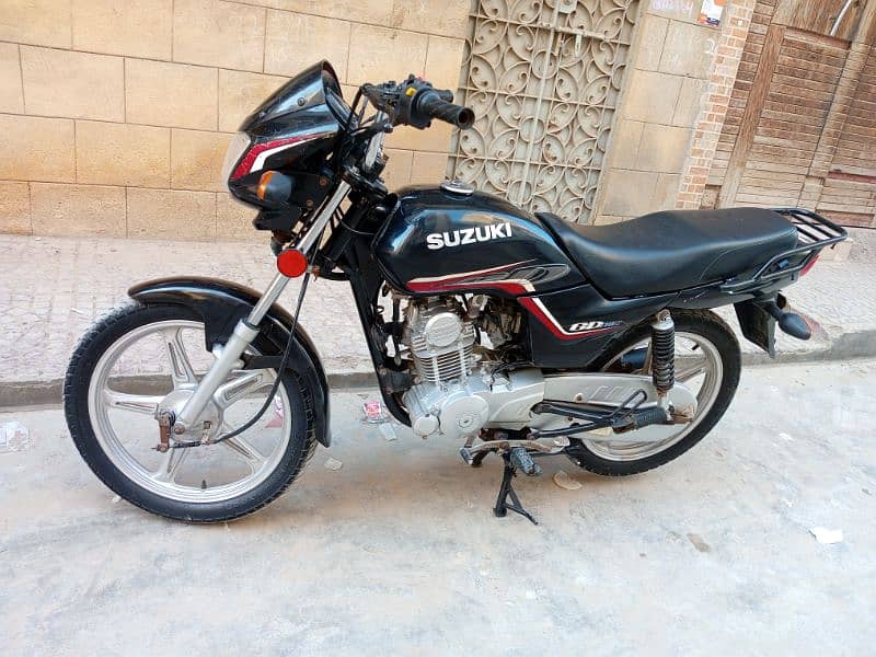 Suzuki gd 110s 7