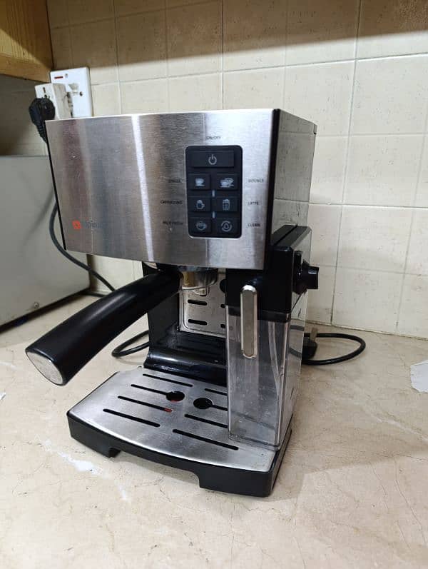 coffee machine almost new 2