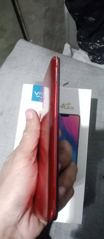 vivo y 85 4