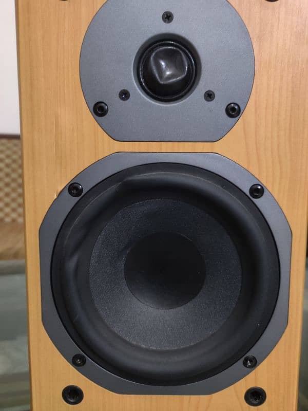 TANNOY BOOKSHELF SPEAKERS MERCURY MX1- M CHERRY. 6