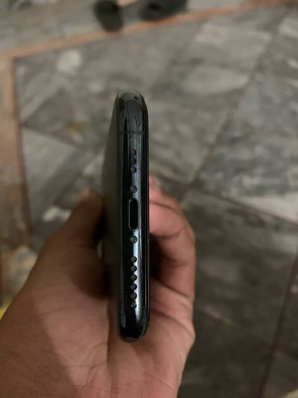 iPhone 11pro non pta 5