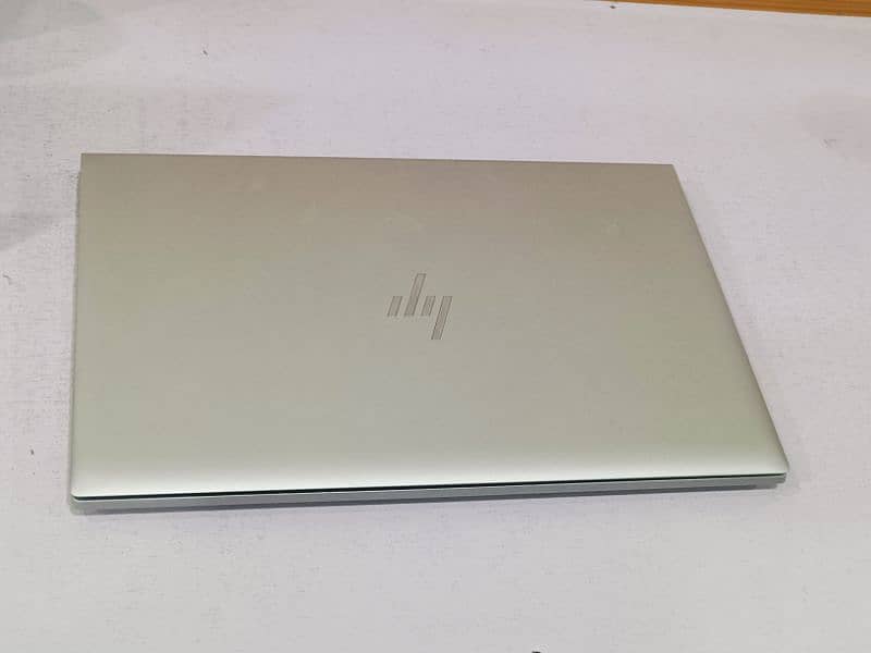 HP Elitebook 840 G7 2