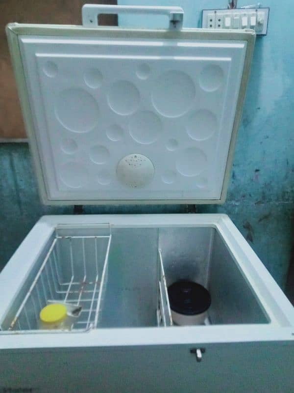 HAIER REFRIGERATOR FOR SALE 2