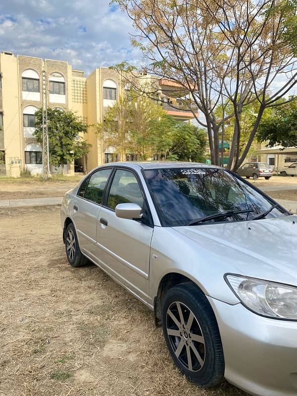 Honda Civic EXi 2004 4