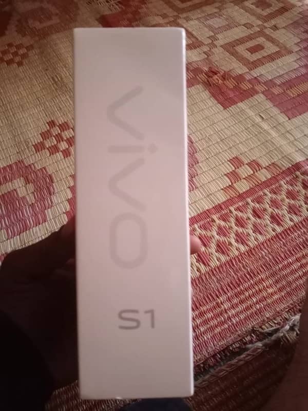 viva s1 8/128 10/10 condition 7