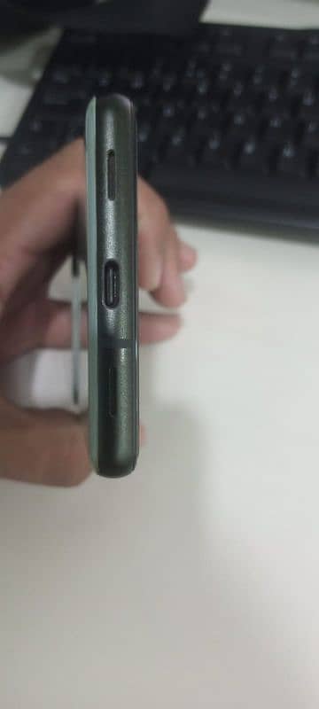 "Google Pixel 6a - OEM Locked 5