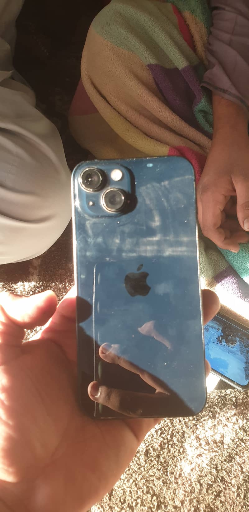 iPhone 13 blue 256 gb 3