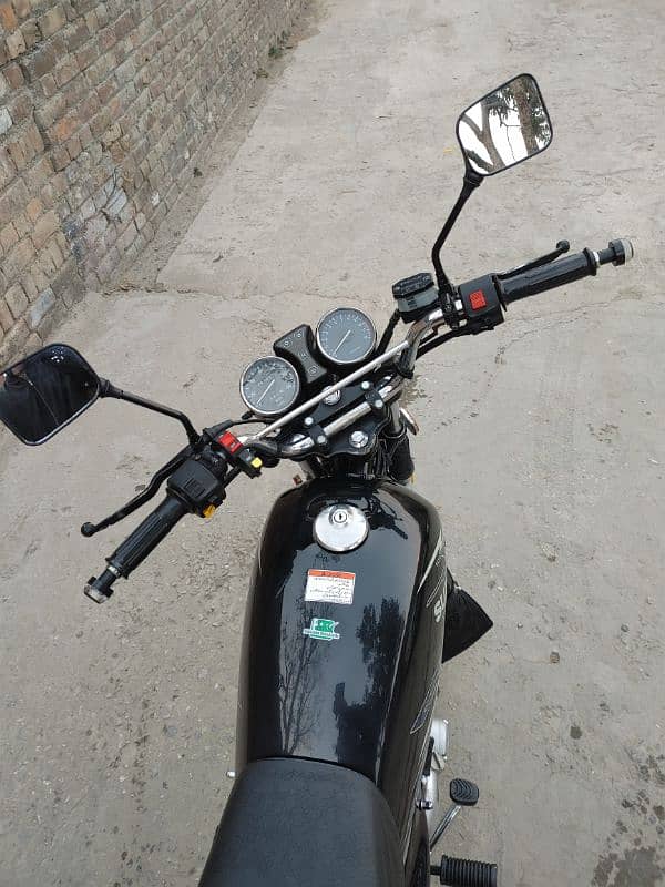 Suzuki GS 150 SE urgent sale 7