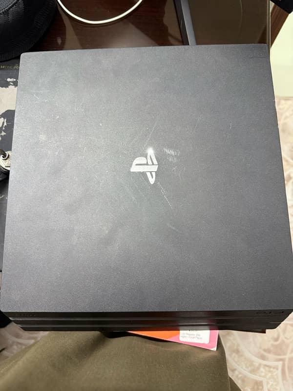 PS4 pro 3