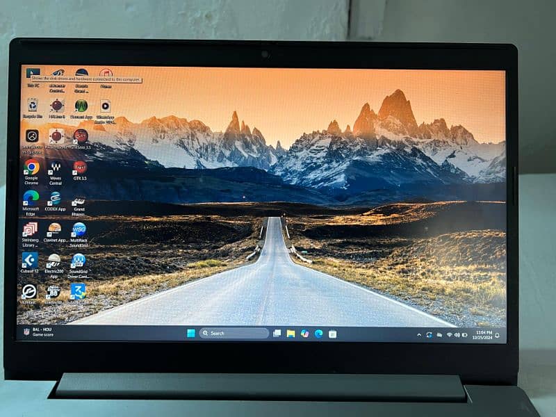 Lenovo ideapad L3 i5 11th Gen 20GB 1TB SSD 5