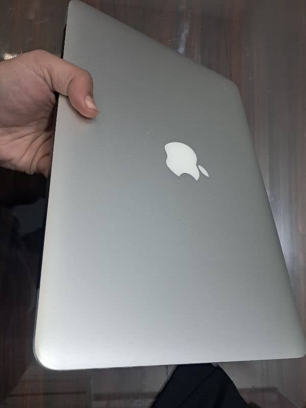 Macbook pro early 2015 7