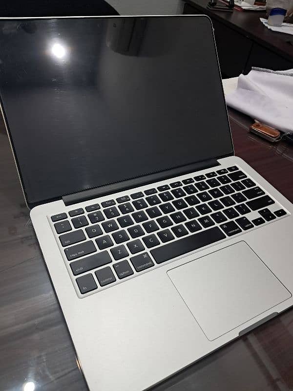 Macbook pro early 2015 11