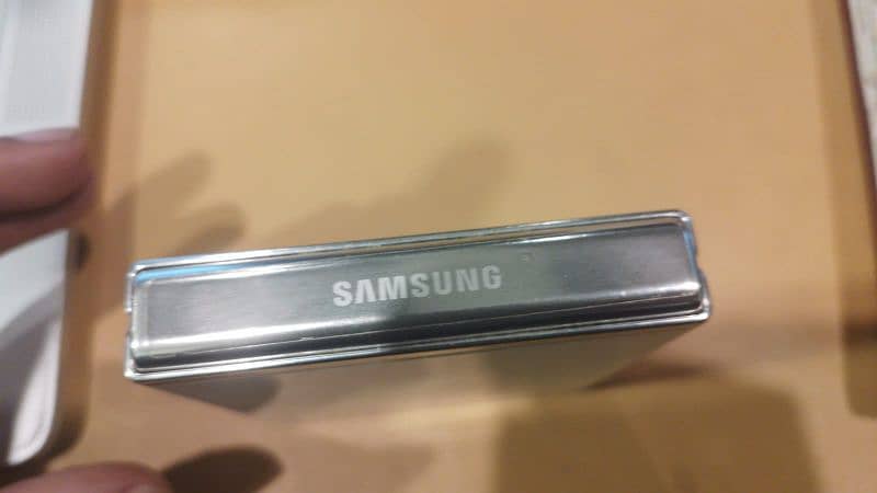 Samsung Flip 5 PTA Approved 3