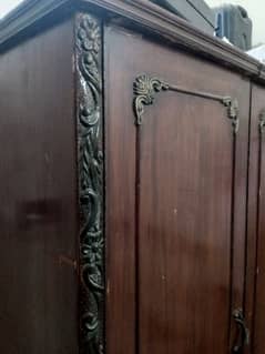 3 door cupboard