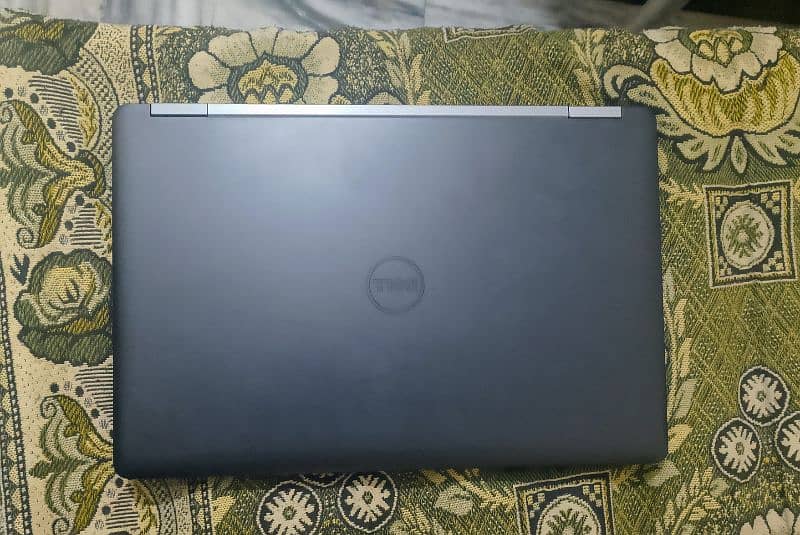 HP LAPTOP 8gb RAM with 2.5 processor 1