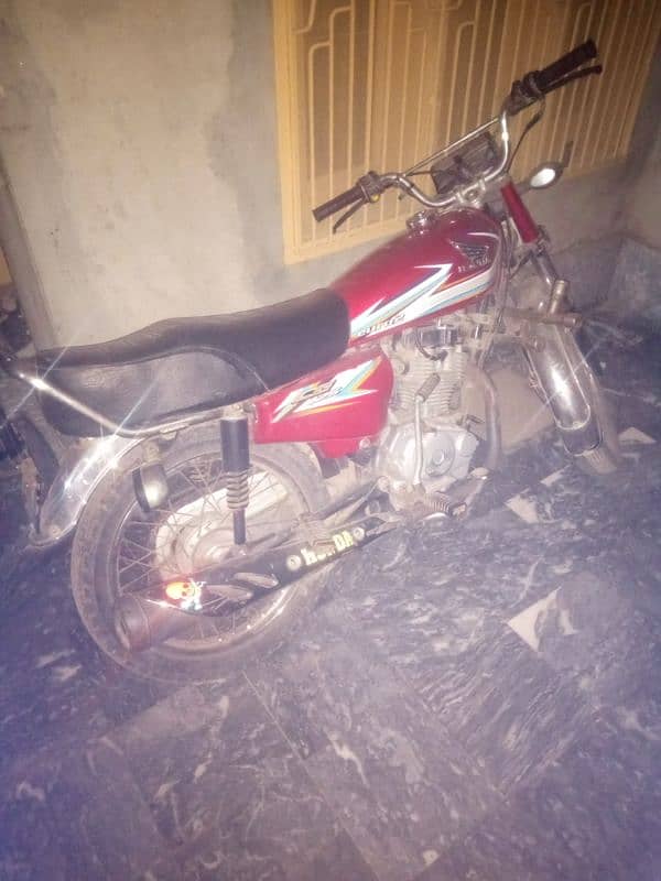 Honda 125 Tanki tapay genuine condition 10 by 10 0