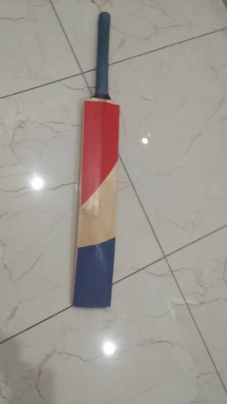 Babar Azam signed bat 1