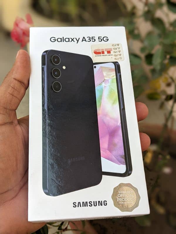 Samsung A35 5G. only Box open 0