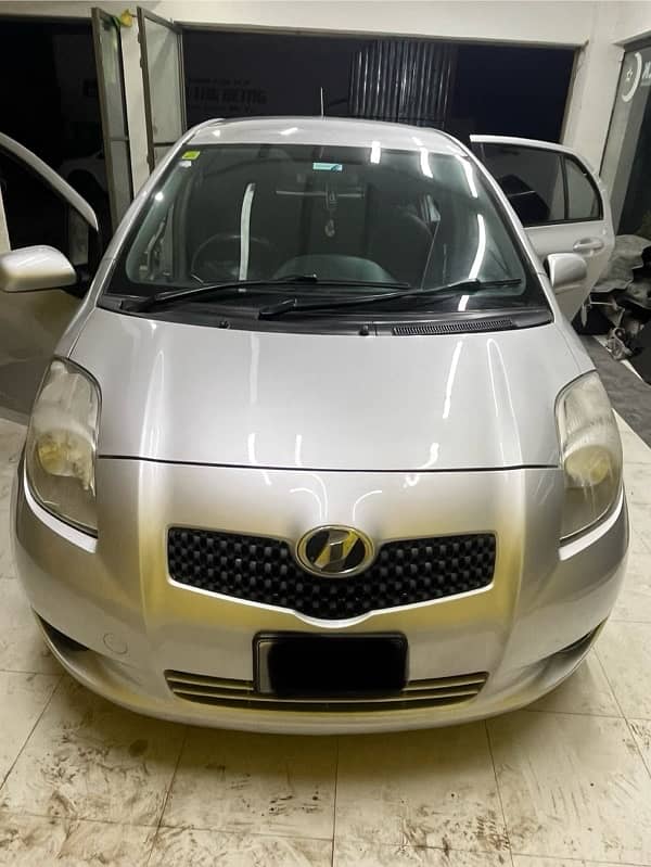 Toyota Vitz 2006 1