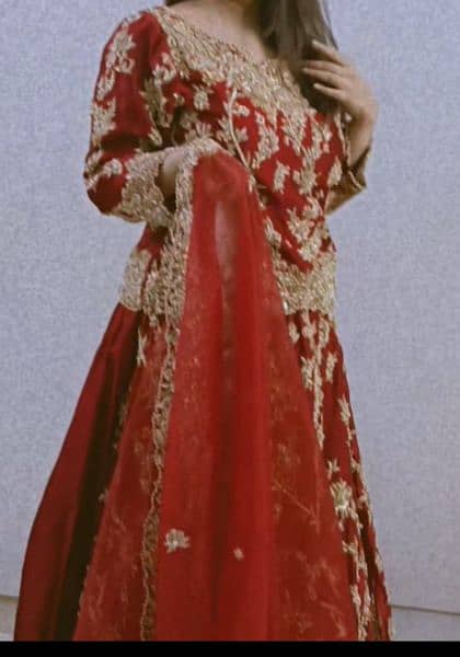 Red bridal lehnga 4