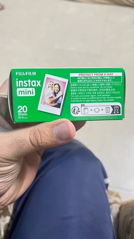 Instax Mini 12 Polaroid Camera with 20 Sheets 1