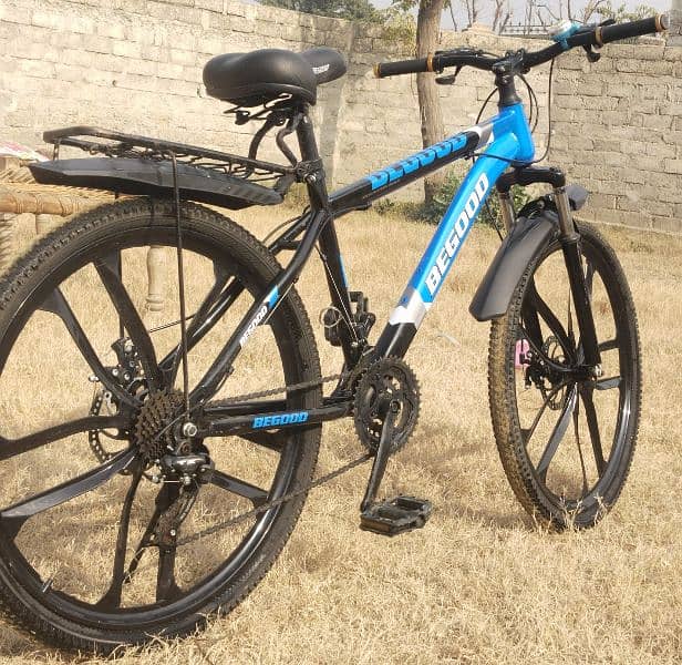 "High-Quality Mountain Bike with Front Suspension and Disc Brakes 3