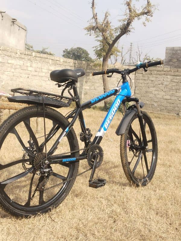 "High-Quality Mountain Bike with Front Suspension and Disc Brakes 4