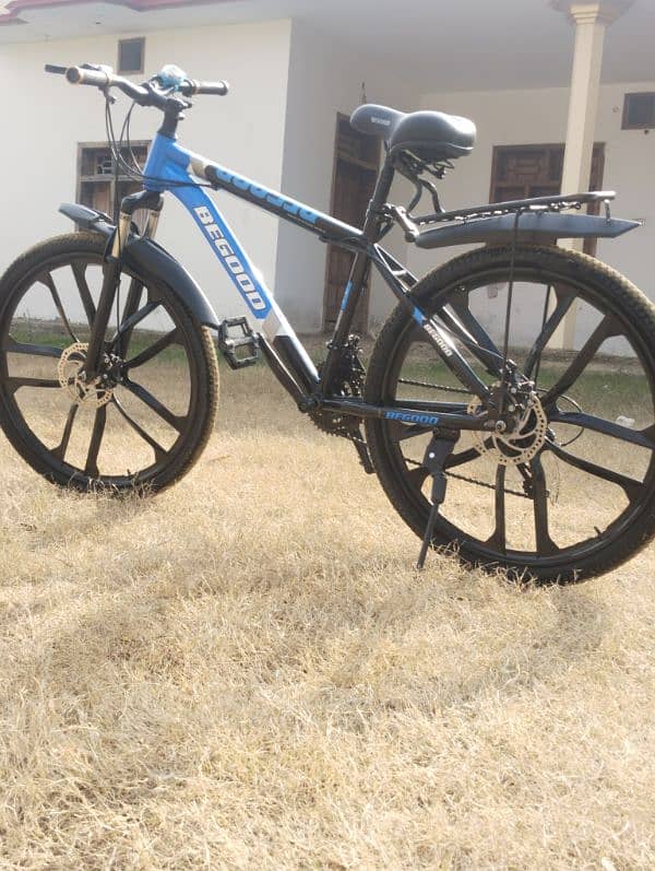 "High-Quality Mountain Bike with Front Suspension and Disc Brakes 6