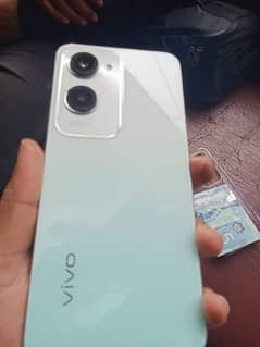 6GB/128GB vivo/ y18