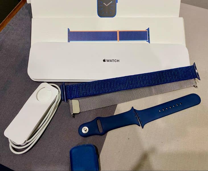 Apple Watch Series 6 GPS 44 MM For Sale 4