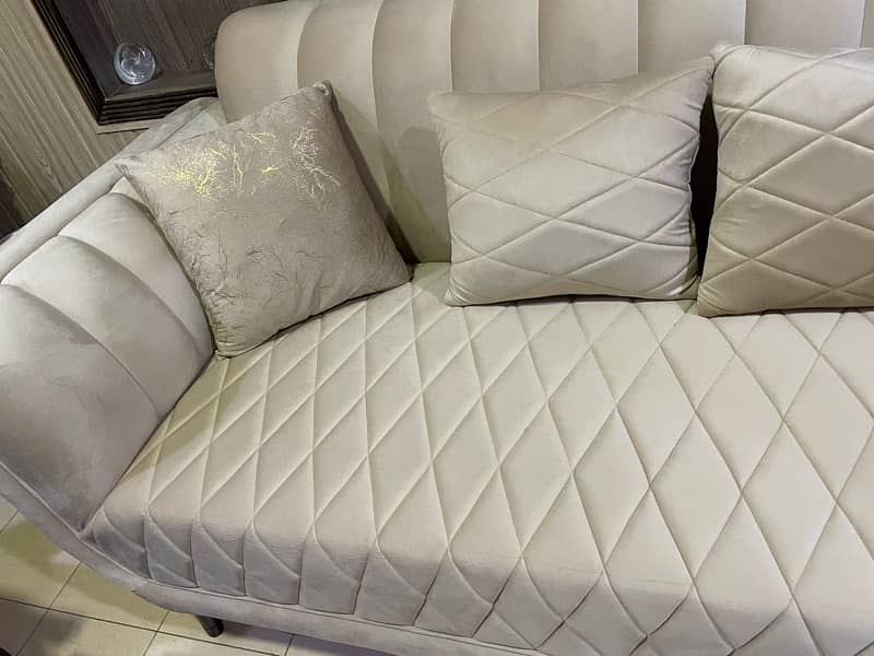 brand new sofa set valvet 2