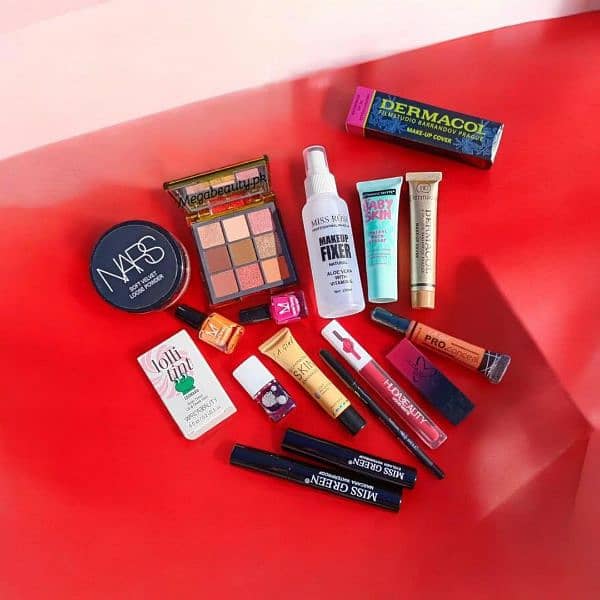 Ultimate 15 in 1 makeup deal: 15 essential beauty products 2