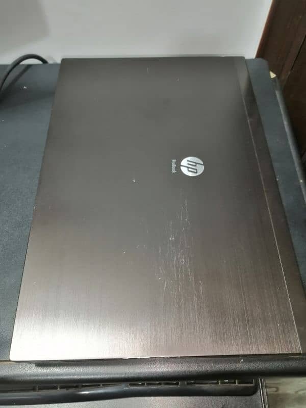 HP probook 4520s Core i3 15.8 large Display 2