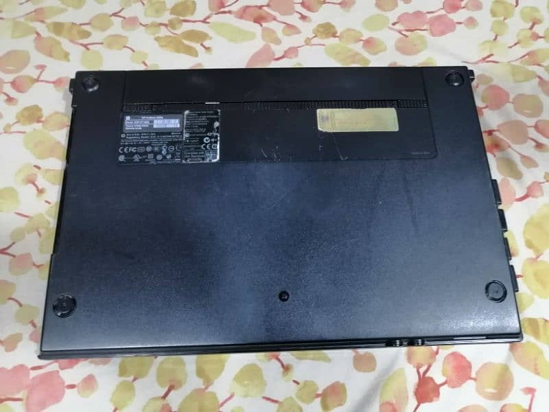 HP probook 4520s Core i3 15.8 large Display 6