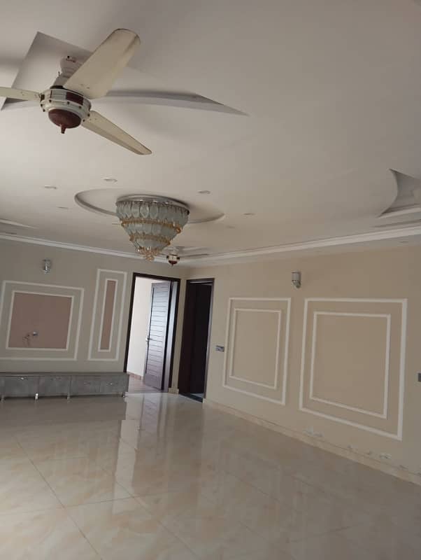 Neat And Clean Full House For Rent Facing Park 80 Fit Rood Very Hot View Location Near To The Mosque Ready To Shift 3