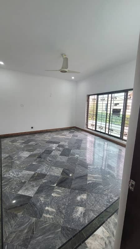 defence raya brand new type fully renovated house for rent 3 bed drawing daing tv loan kechin 24