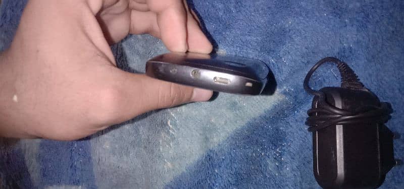 Nokia 200 dual sim very good very good better timing 3